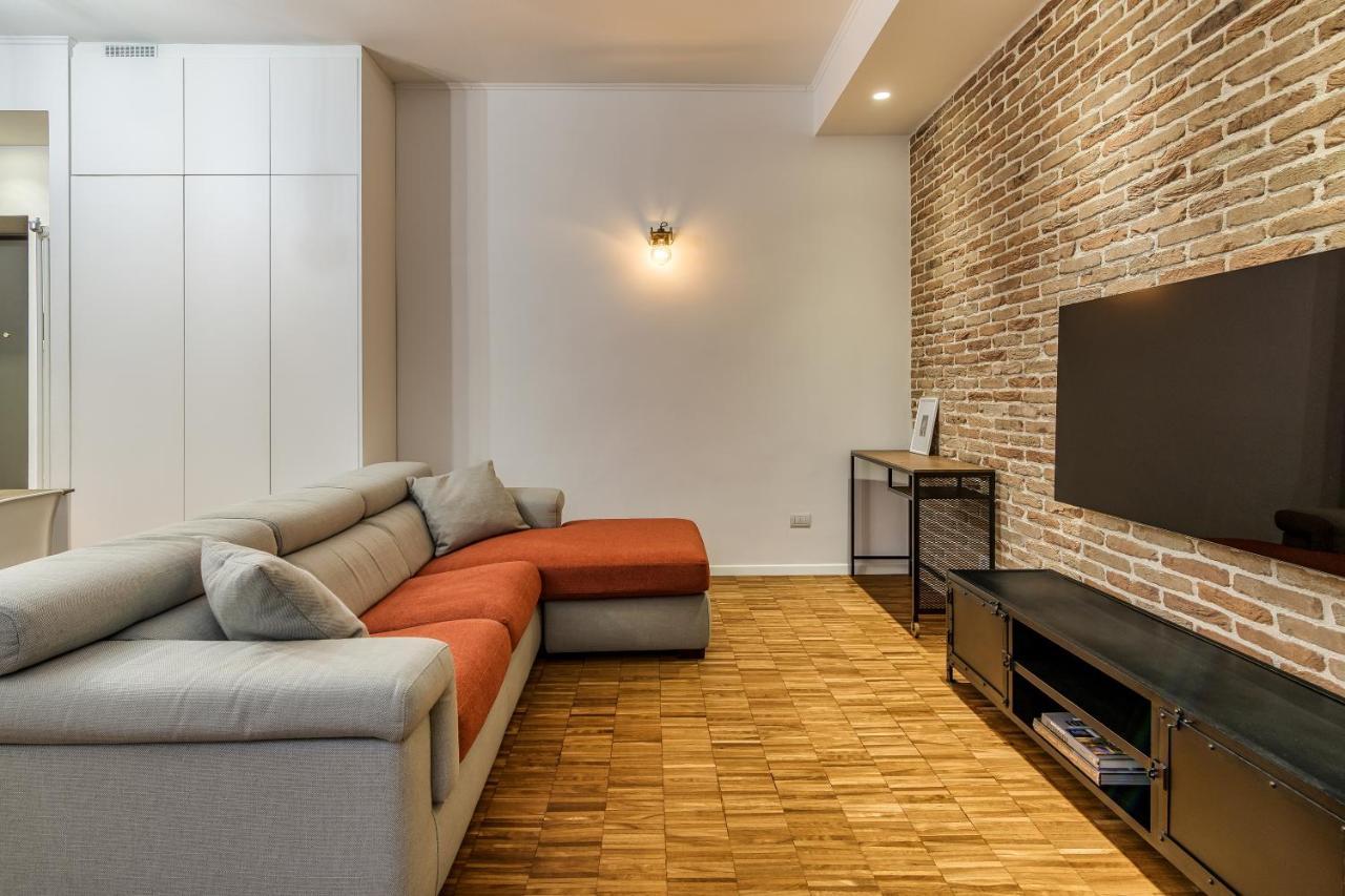 מילאנו Beplace Apartments In Isola מראה חיצוני תמונה